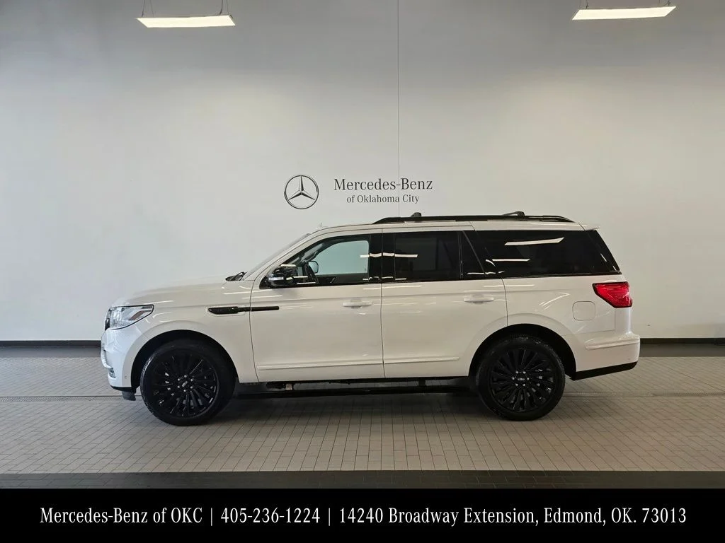 Used 2019 White Lincoln Reserve image 5