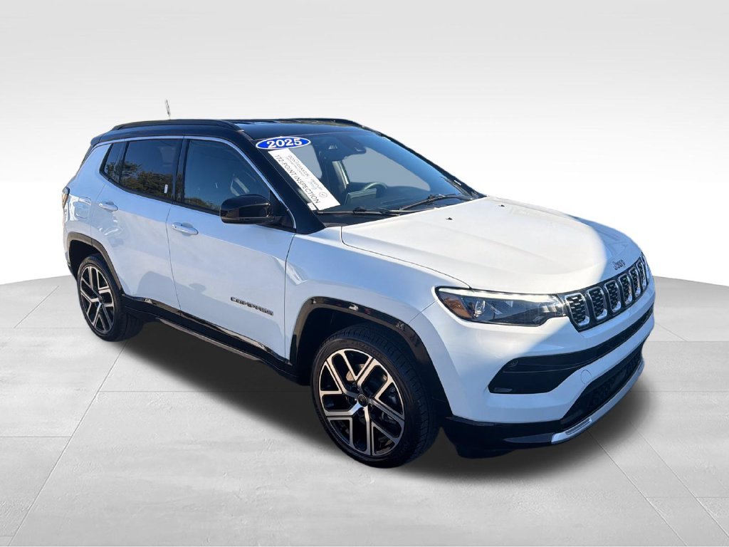Used 2025 White Jeep Limited image 7