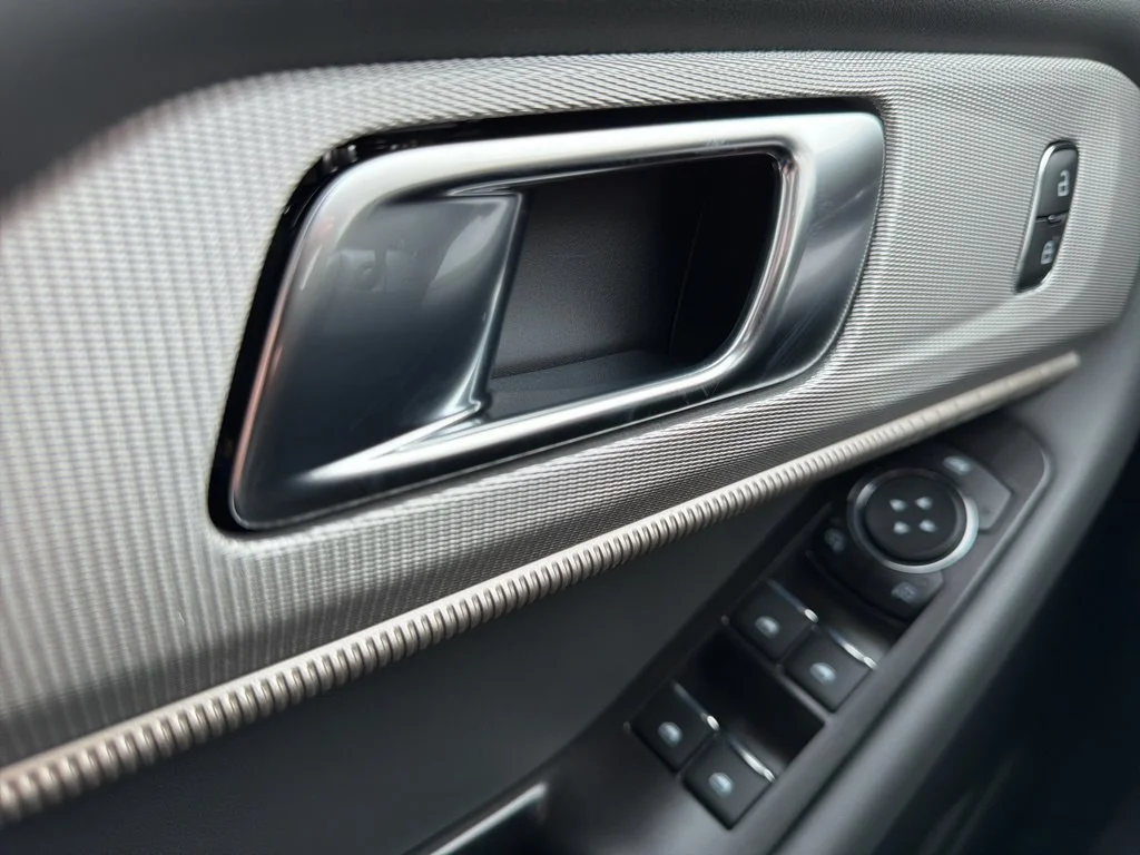 New 2026 Carbonized Gray Metallic Ford Active image 29