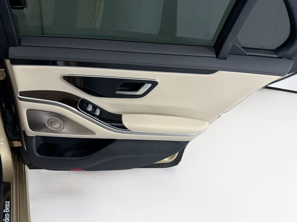 Certified Used 2023  Mercedes-Benz S 500 image 26