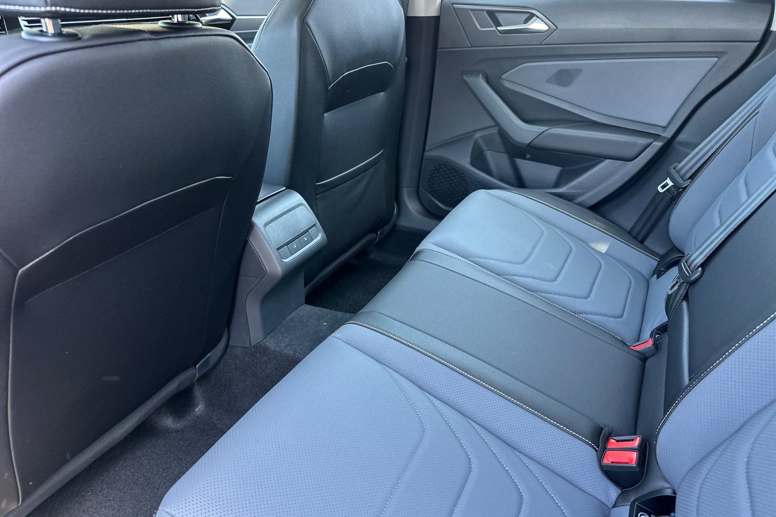 New 2026 Monterey Blue Pearl Volkswagen 1.5T SEL image 12