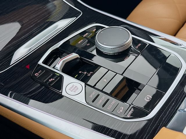 New 2026 Black Sapphire Metallic BMW xDrive40i image 17