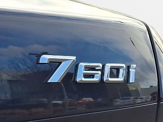 2026 BMW 7 Series 760i - Photo 21
