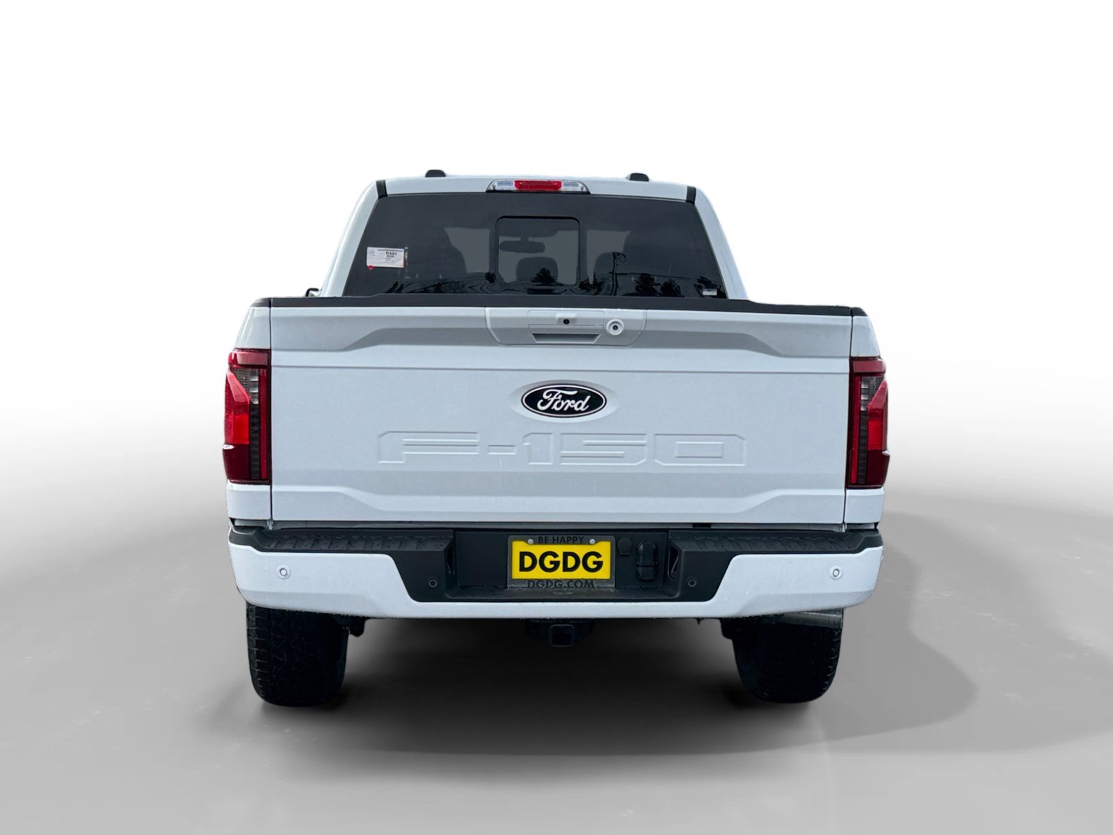 New 2026 Oxford White Ford XLT image 4
