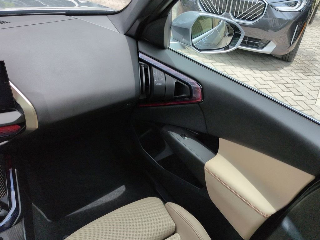 2025 BMW X3 30 - Photo 17
