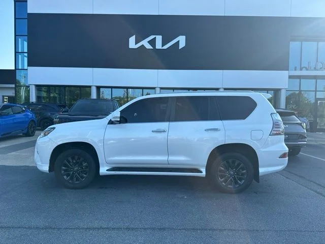 Used 2020 White Lexus 460 image 2