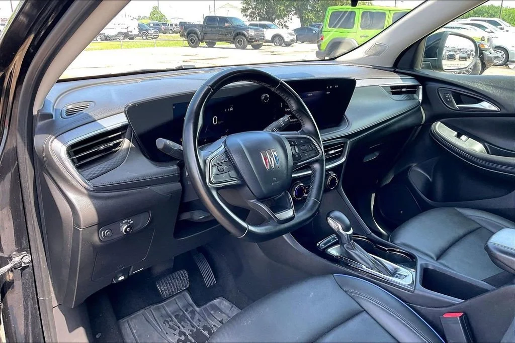 Used 2025 Ebony Twilight Metallic Buick Sport Touring image 14