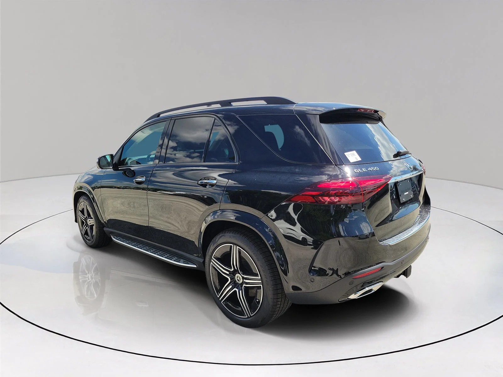 New 2026 Black Mercedes-Benz GLE 450 image 4