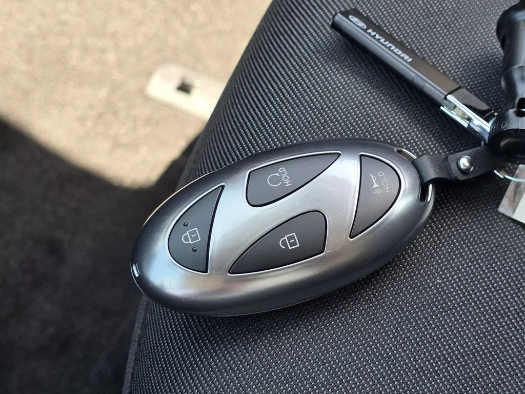 New 2026 Gray Hyundai SEL image 25