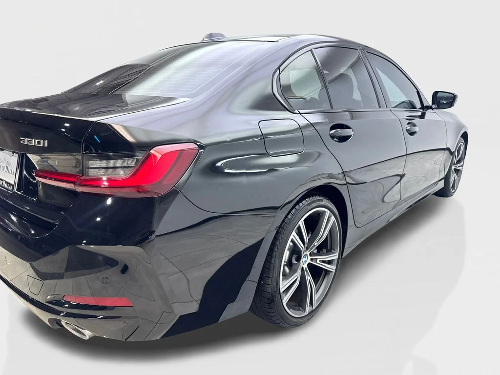 Used 2023 Black BMW 330i image 13