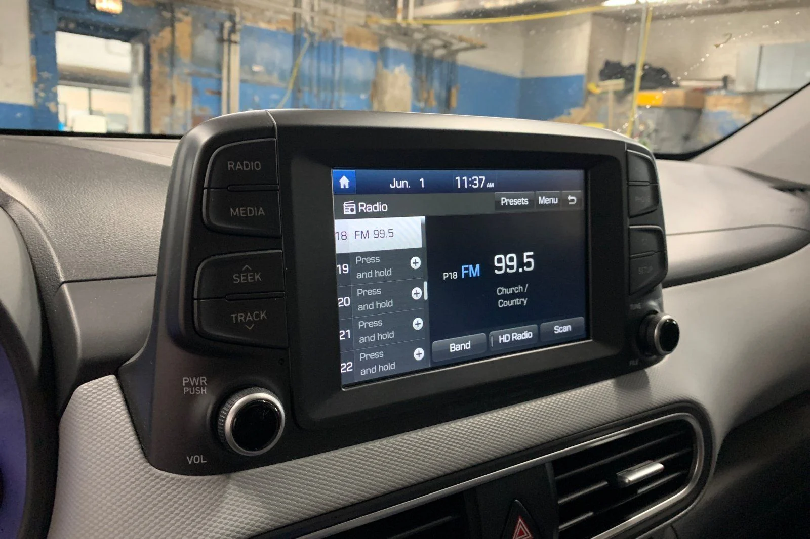 Used 2018 White Hyundai Limited image 21