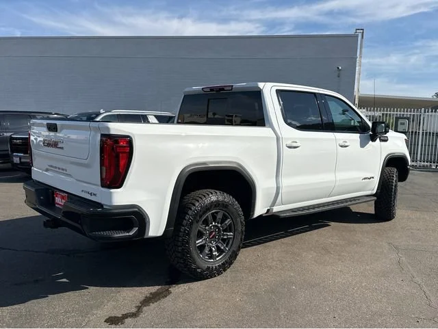 2026 GMC Sierra 1500 AT4X - Photo 11