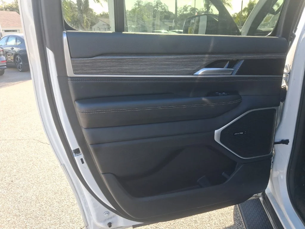Used 2024 White Jeep Series II image 30