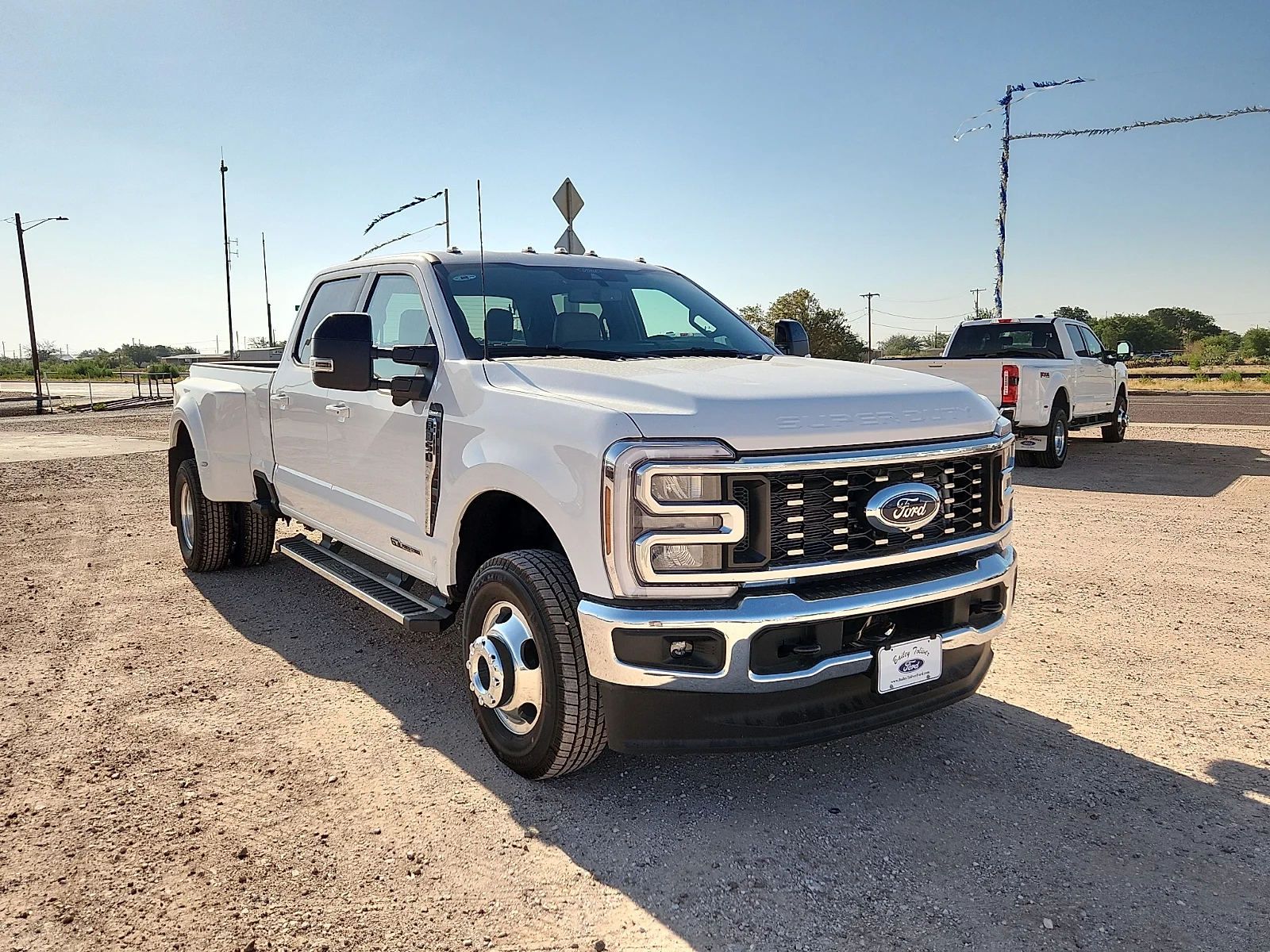 New 2026 Oxford White Ford Lariat image 1
