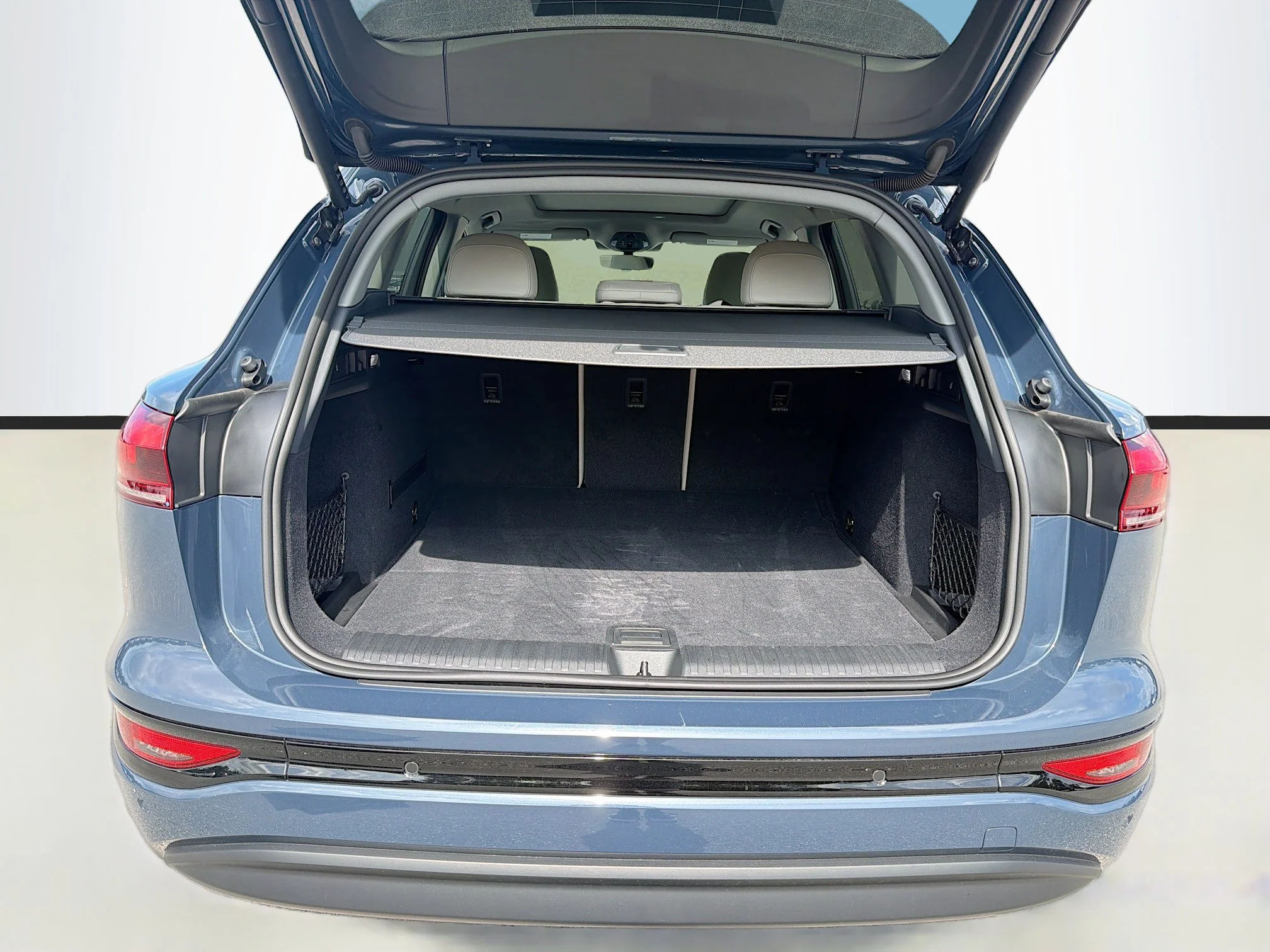 Used 2025 Blue Metallic Audi Premium Plus image 12