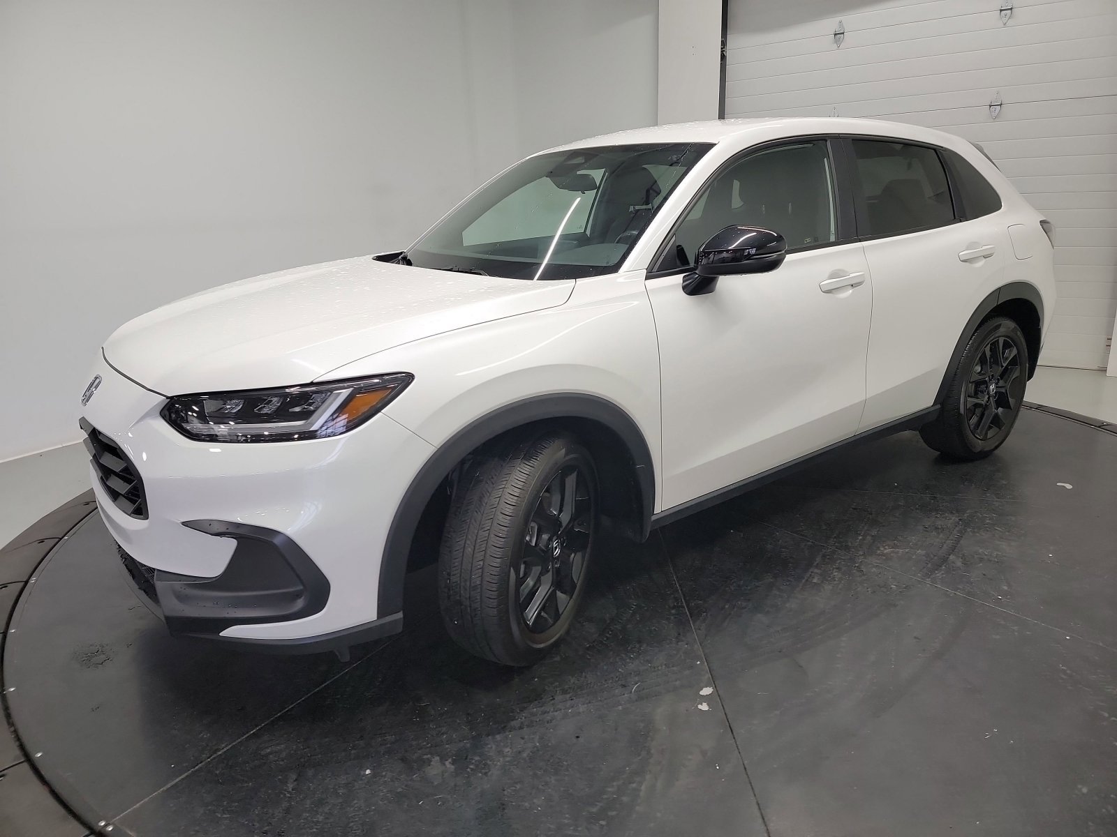 2025 Honda HR-V Sport - Photo 36