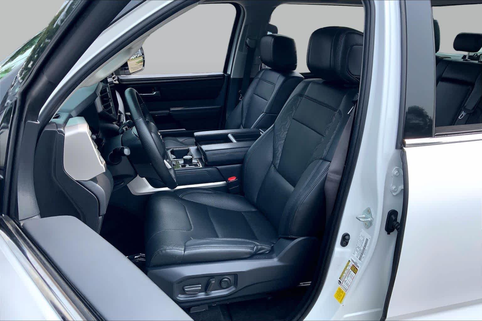 Used 2023 Ice Cap Toyota Limited Hybrid image 8