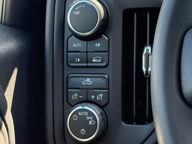 2026 Chevrolet Silverado 1500 Custom - Photo 25