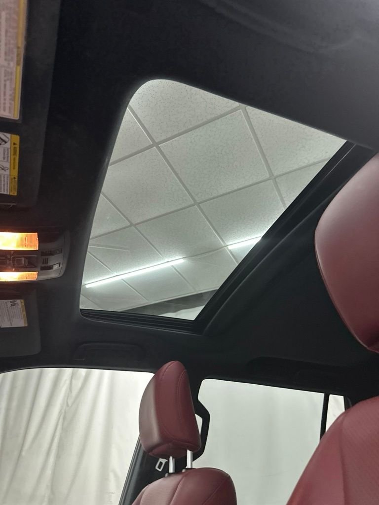 Used 2022 Black Lexus 460 Luxury image 21
