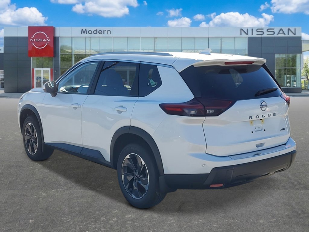 2026 Nissan Rogue SV - Photo 2