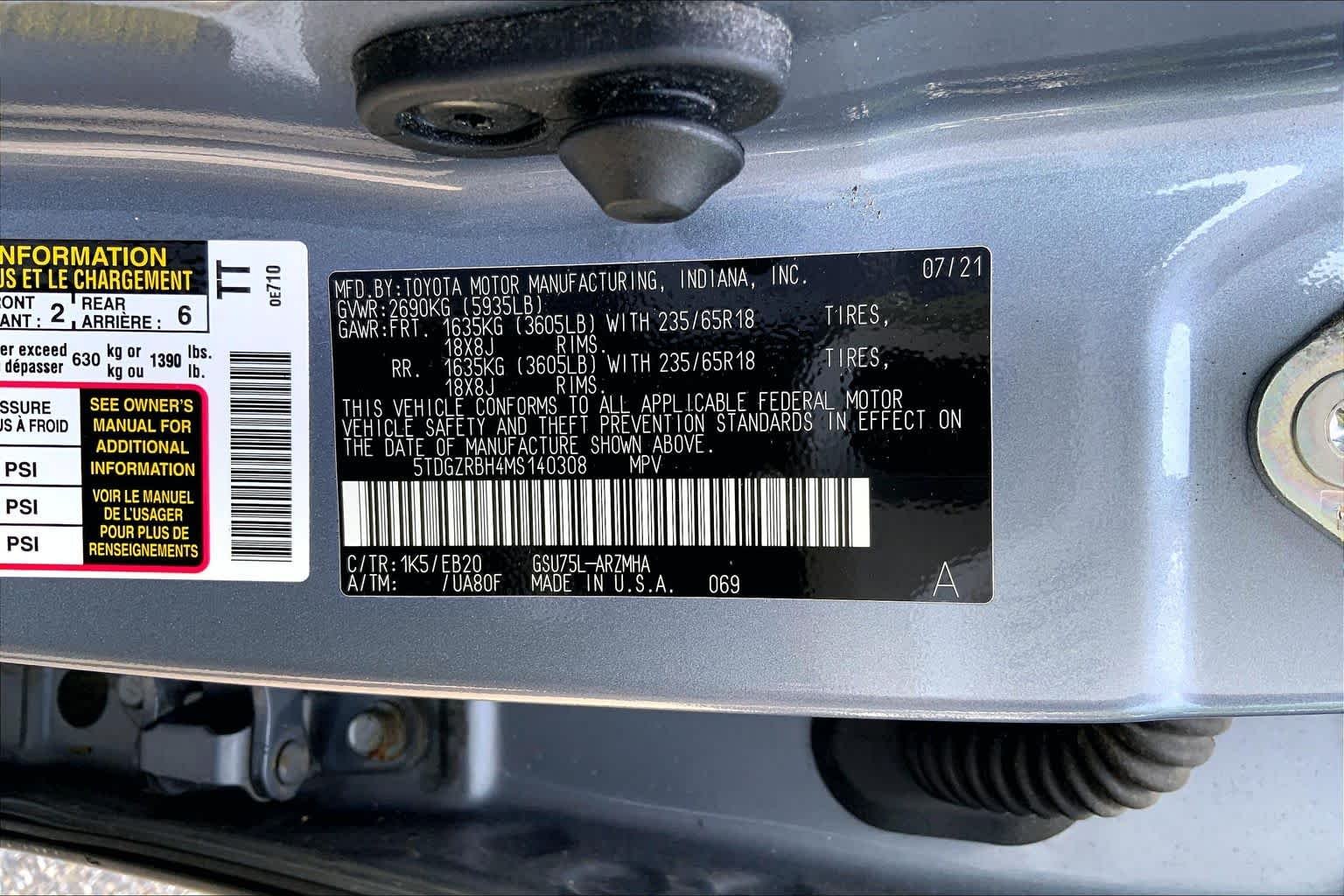 Used 2021 Moon Dust Toyota XLE image 37