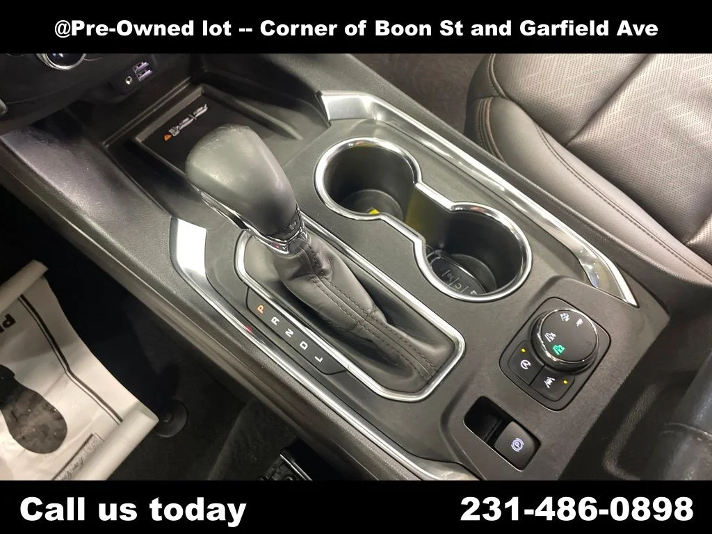 Used 2023 Beige Chevrolet High Country image 24