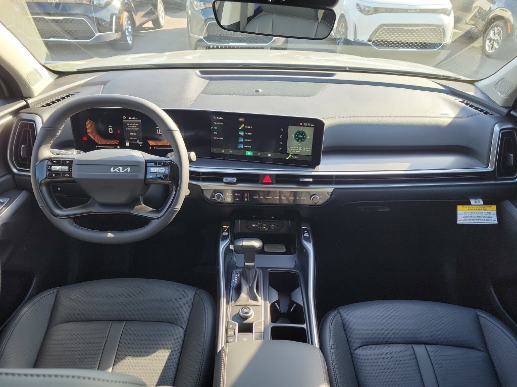 New 2026 Wolf Gray Kia S image 17