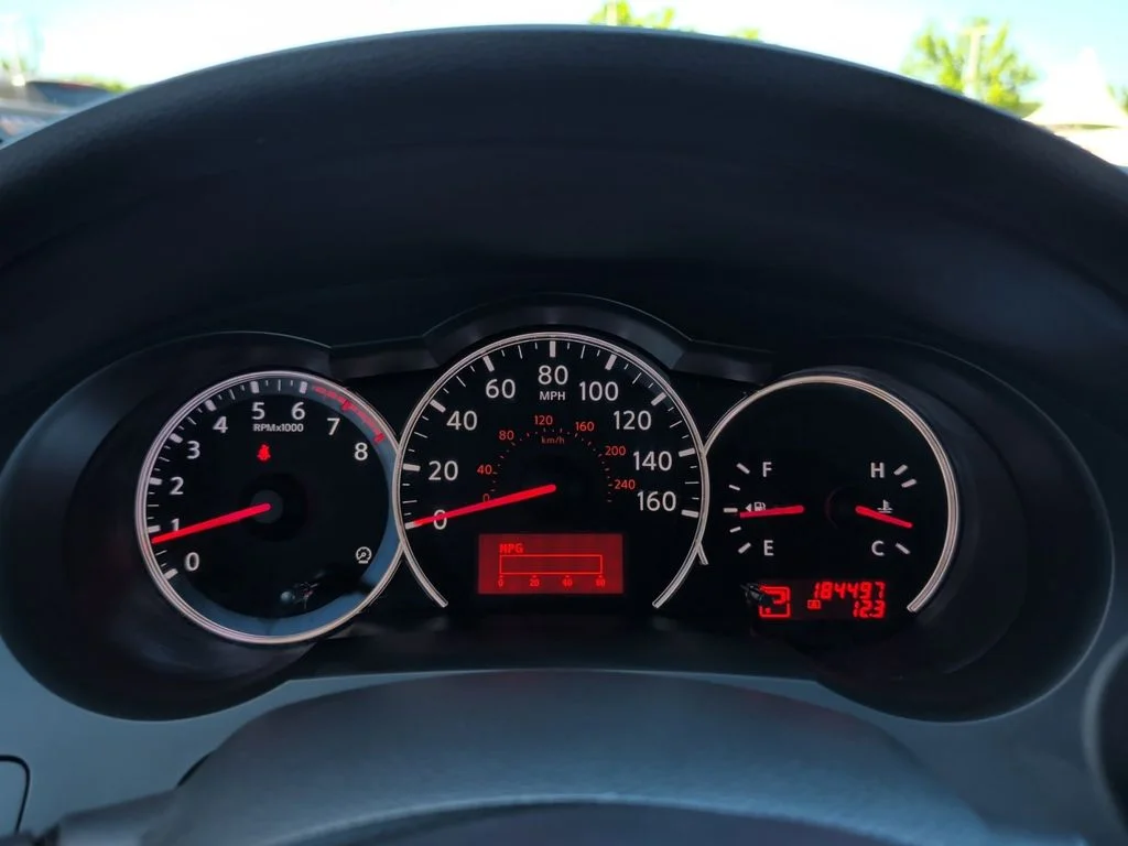 Used 2012 White Nissan 2.5 S image 17