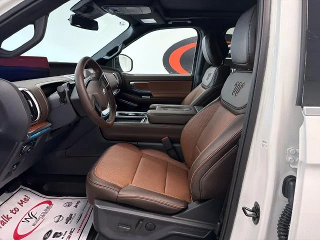 New 2027 Star White Metallic Tri-Coat Ford King Ranch® image 30