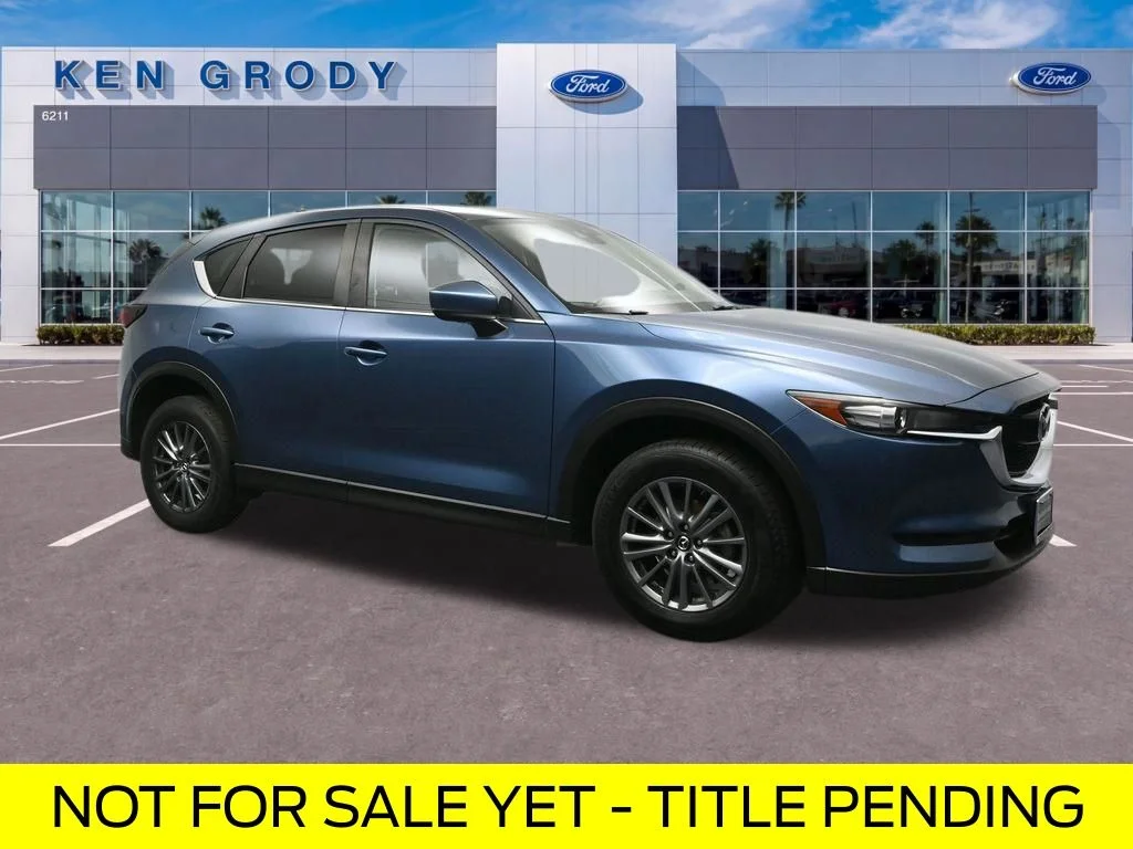 2017 Mazda CX-5 Touring auto's photo