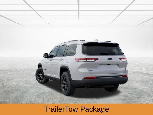 New 2026 Bright White Clear-Coat Exterior Paint Jeep Altitude image 4