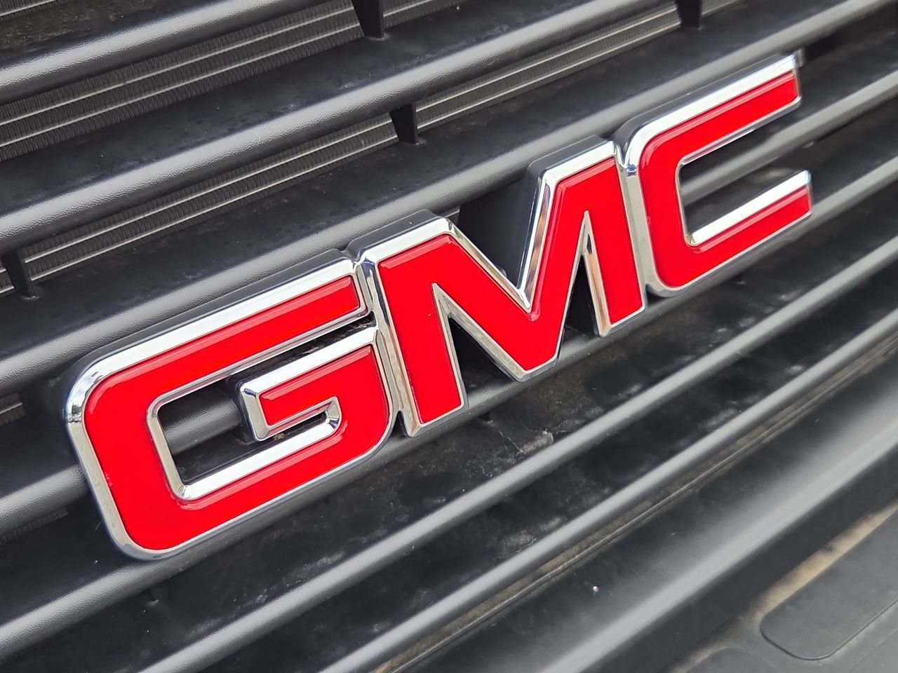 2026 GMC Savana Cargo Work Van - Photo 31