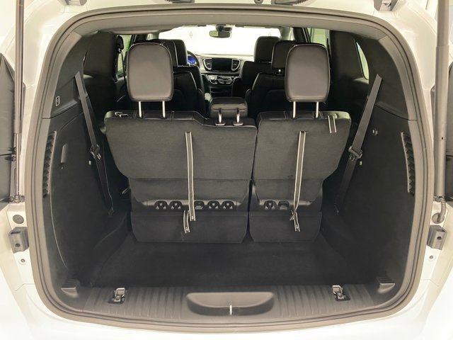 2026 Chrysler Pacifica Select - Photo 20