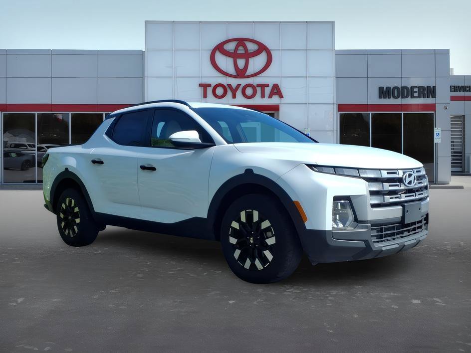 Used 2025 Atlas White Hyundai SEL image 8