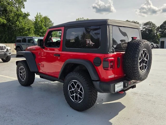 New 2026 Firecracker Red Clear-Coat Exterior Paint Jeep Rubicon image 6
