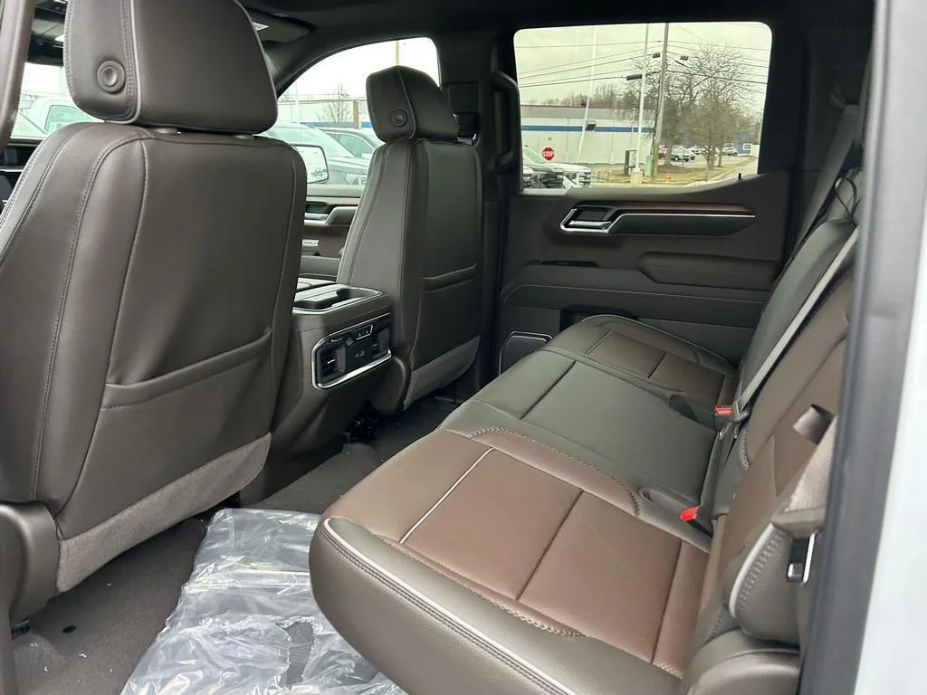 2026 GMC Sierra 1500 Denali - Photo 8