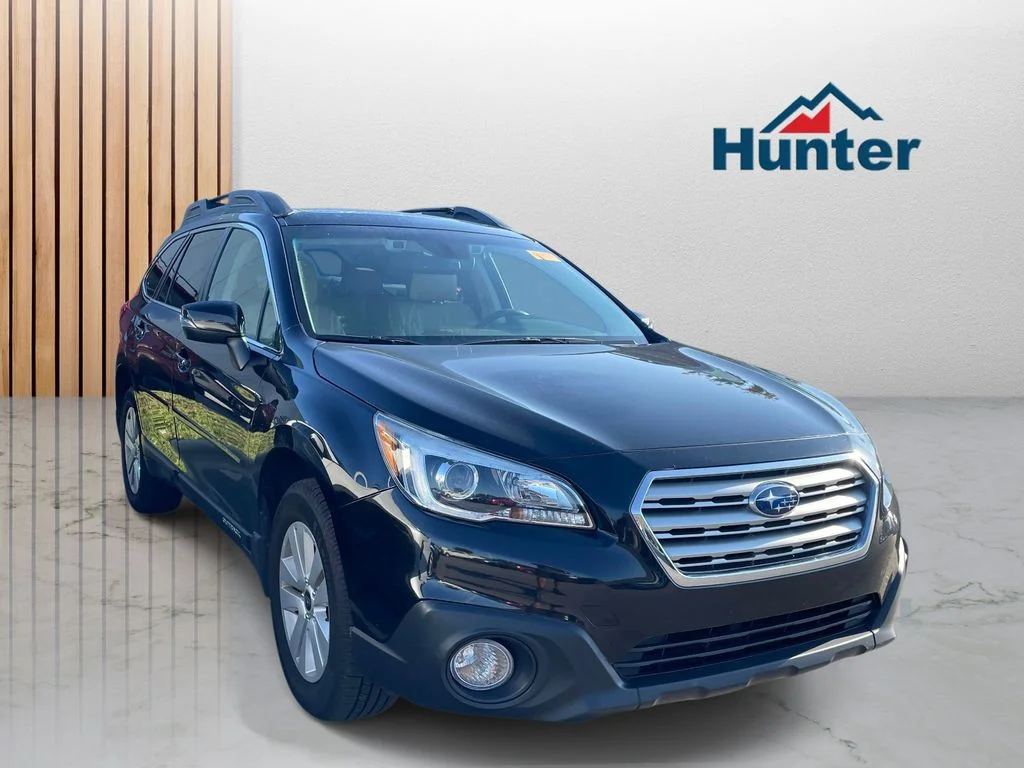 Used 2017 Crystal Black Silica Subaru Premium image 1