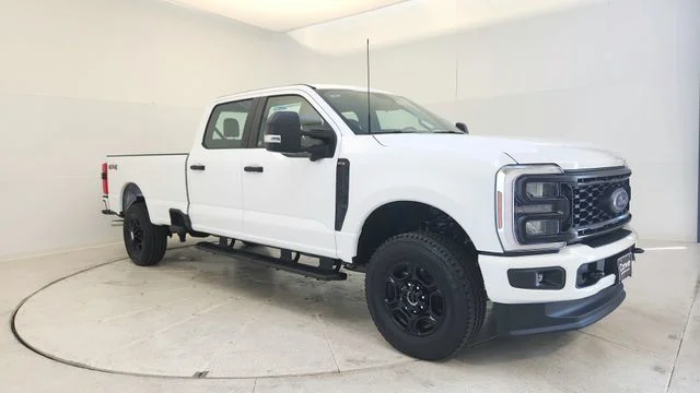 2024 Ford F-250 XL 4x4 Crew Cab 8' Box's photo