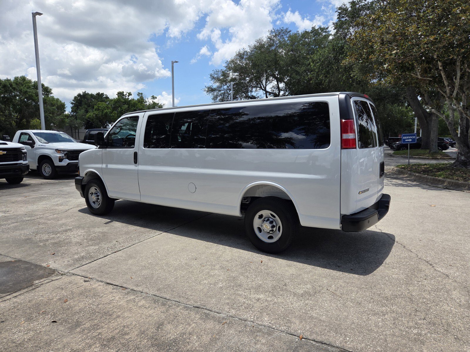 New 2026 Summit White Chevrolet LS image 5