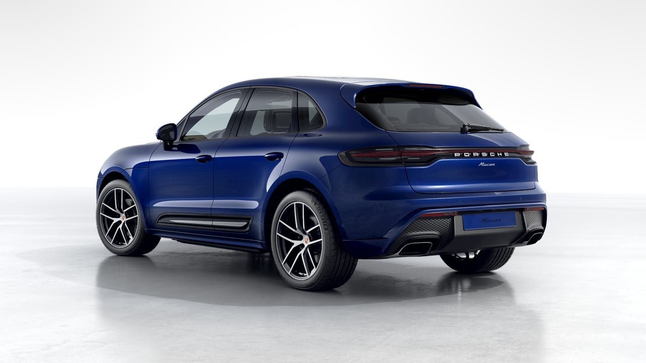 New 2026 Gentian Blue Metallic Porsche  image 3