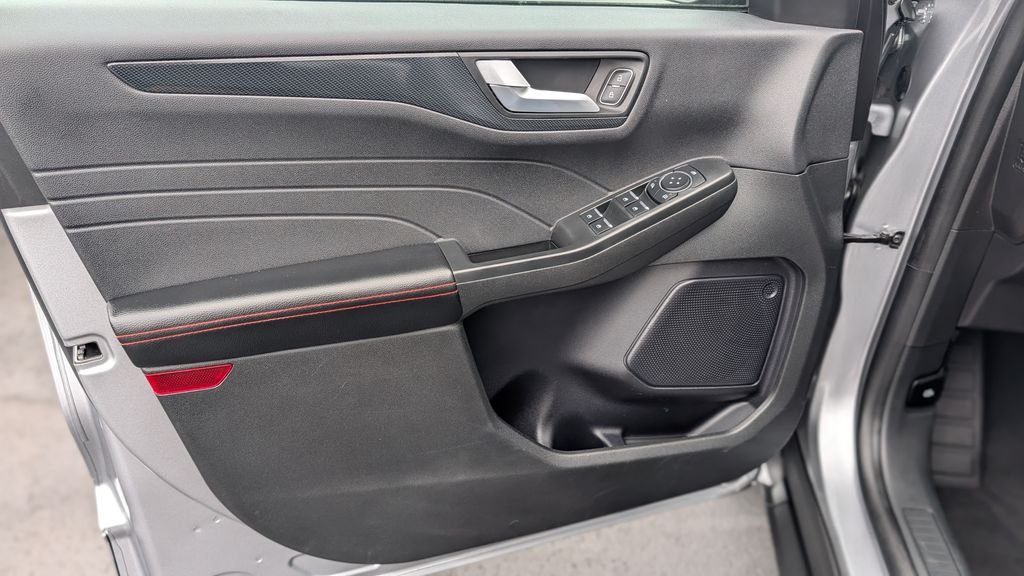 2024 Ford Escape ST-Line - Photo 21