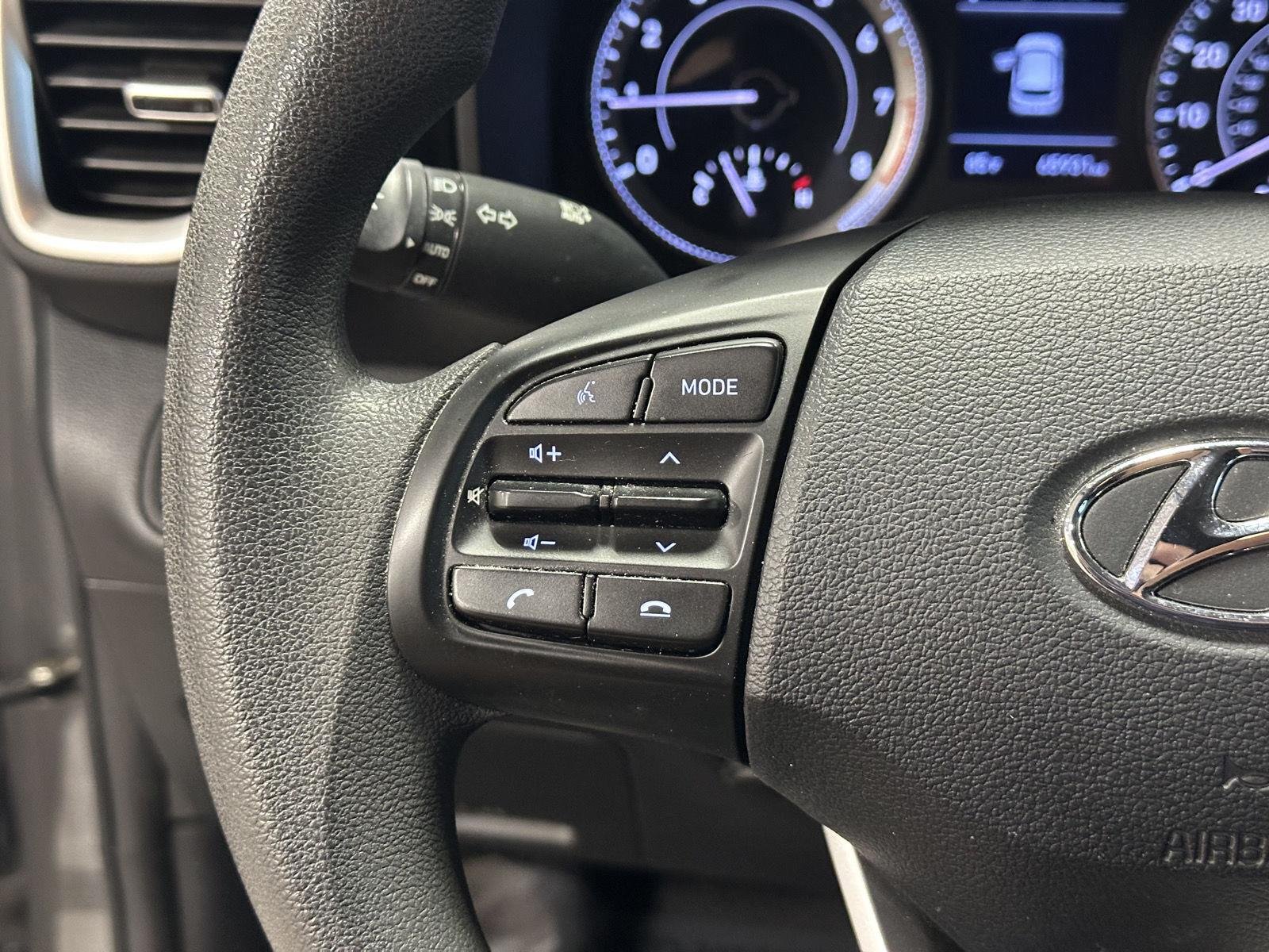 Certified Used 2022 Galactic Gray Hyundai SE image 25