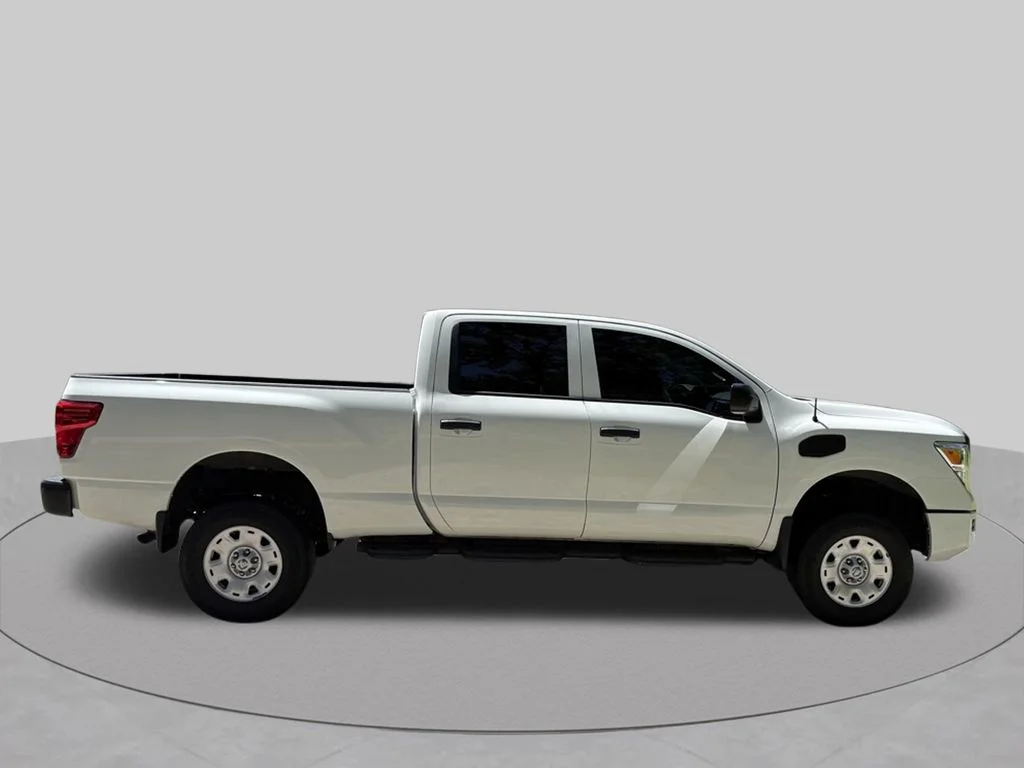 Used 2021 White Nissan S image 2
