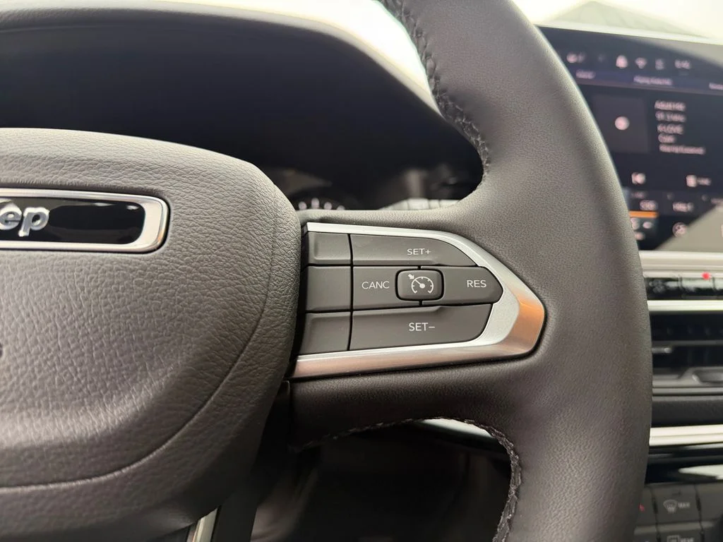 New 2026 Silver Jeep Latitude image 25