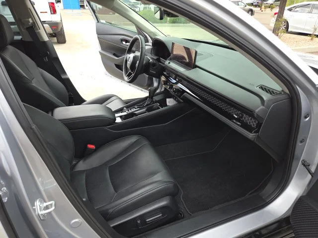 Certified Used 2025 Solar Silver Metallic Honda HYBRID EX-L image 69