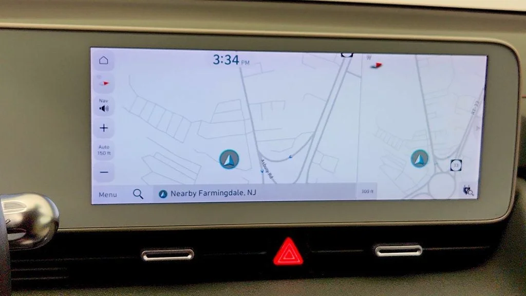 Used 2023 Digital Teal Hyundai SEL AWD image 18