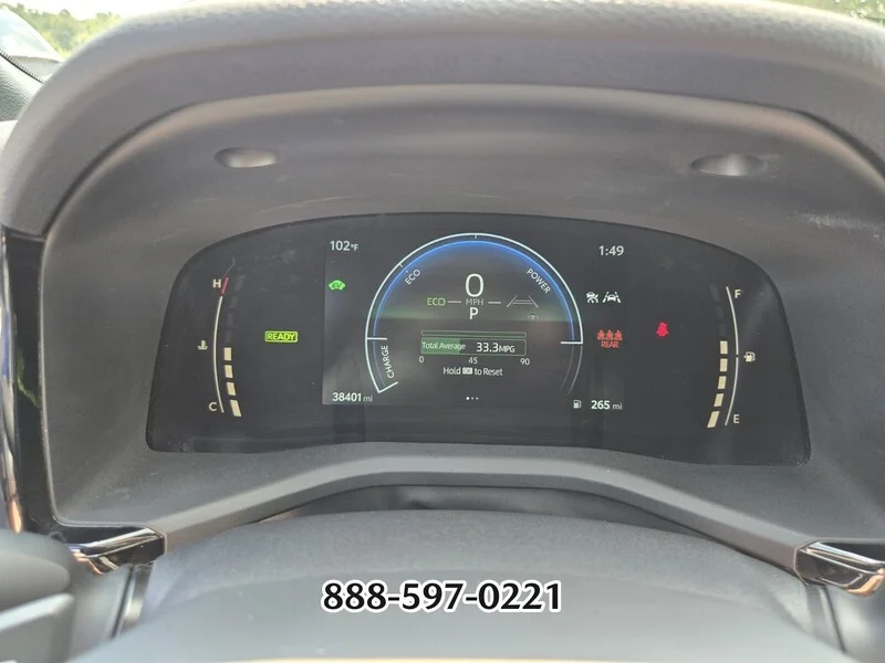 Used 2025 Ice TOYOTA SE image 29