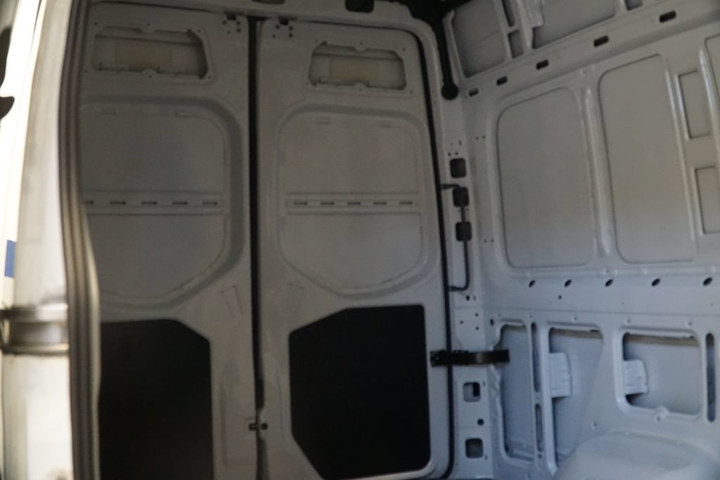 New 2025 Arctic White Mercedes-Benz Cargo 144 WB image 26