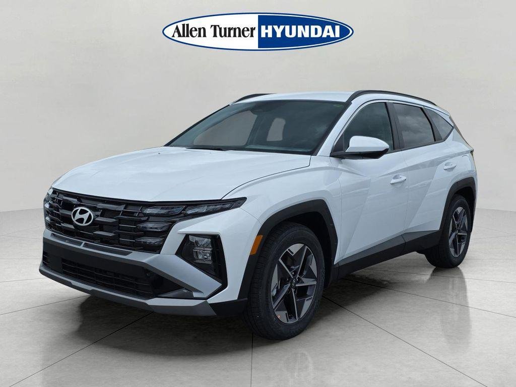 New 2026 White Pearl Hyundai SEL FWD image 3