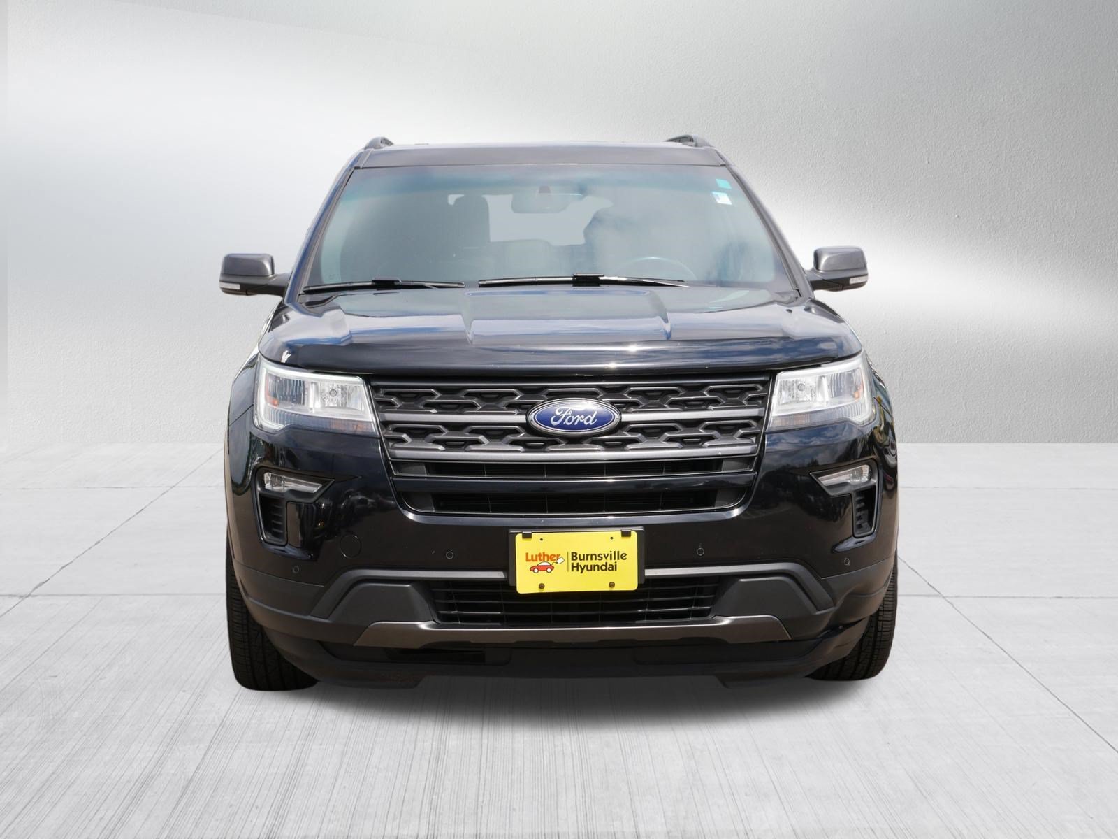 2018 Ford Explorer XLT - Photo 2